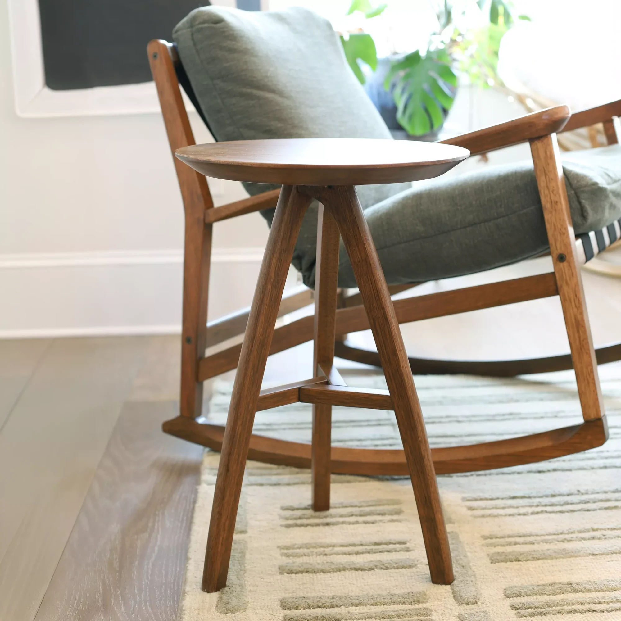 Mid Century Round End Table - Image 15